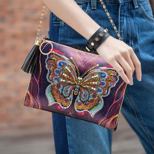 Crossbody Chain Bag | Embroidery Pouch
